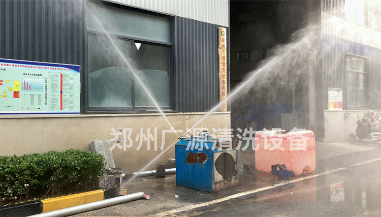 噸桶高壓清洗設(shè)備