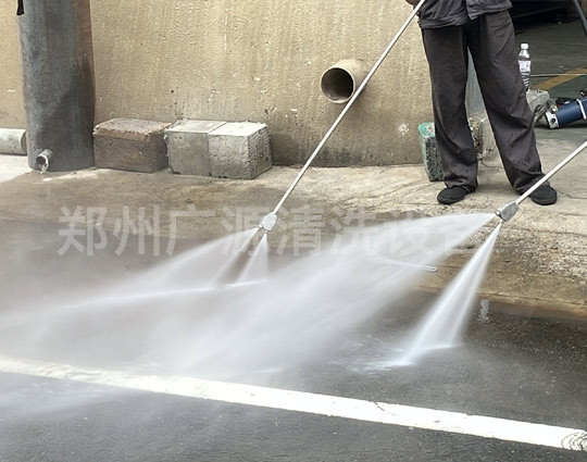 定制全自動(dòng)清洗系統(tǒng)在火電廠間冷塔空冷島清洗中的應(yīng)用